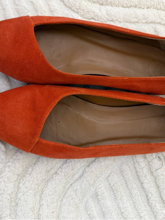 TOMORROWLAND Shoes - TOMORROWLAND Pointed Suede Flats in Orange
